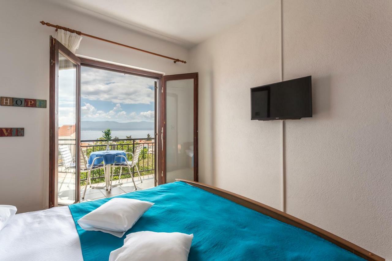 Apartmani Bezma Bol Exteriör bild